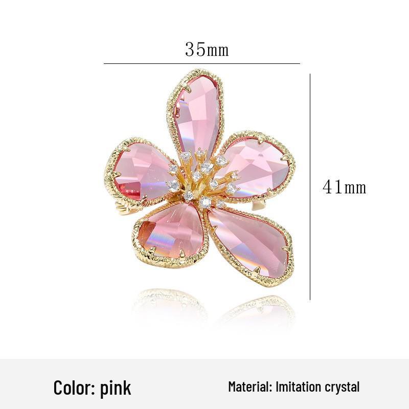 Elegant Crystal Flower Brooch for Women – Exquisite Corsage Coat Pin Gift