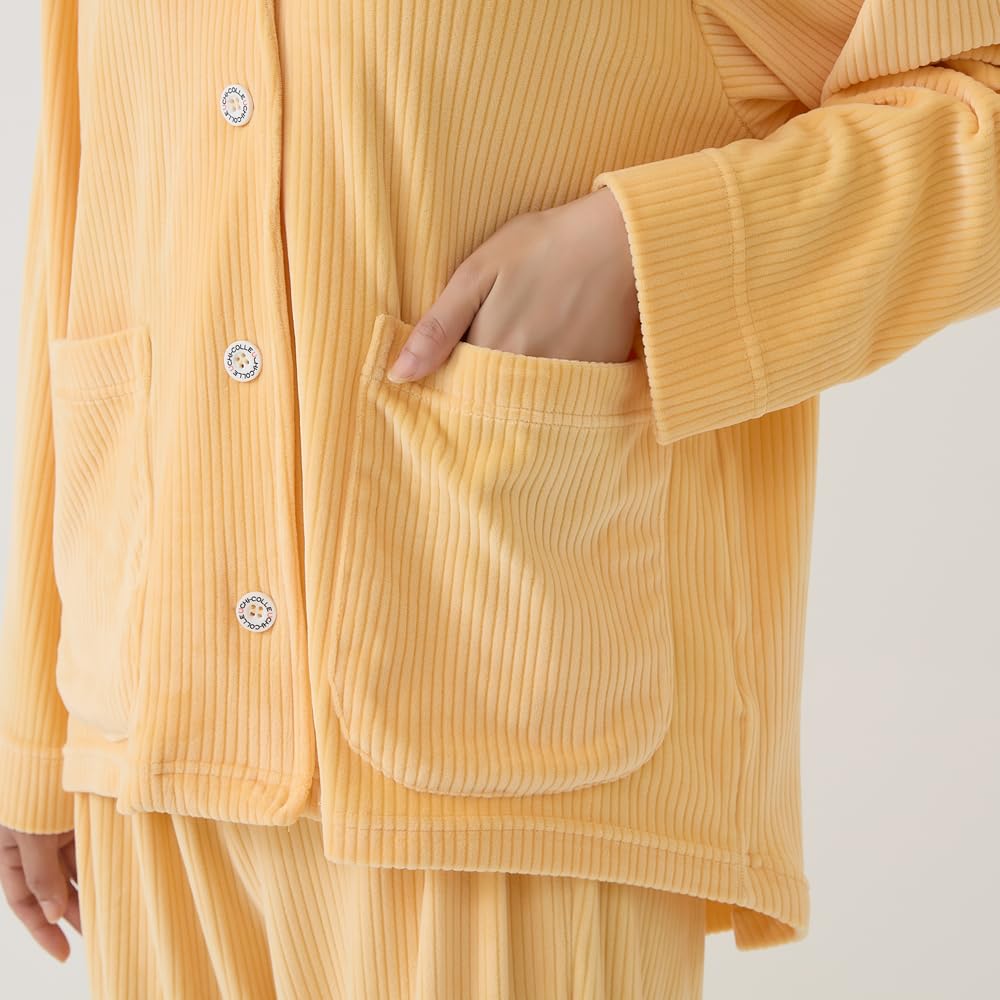 Gunze Warm Prevents Back Large Size M UCHI-COLLE Pajamas, Cold, Pockets, Loungewear, AUW903, Women's, Gray,