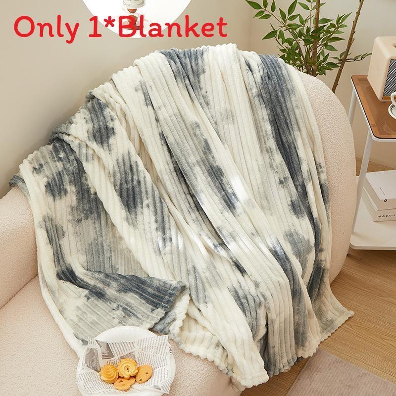 Polyester Fleece Blanket With Artistic Tie Dyeing Design For Cozy Home Use