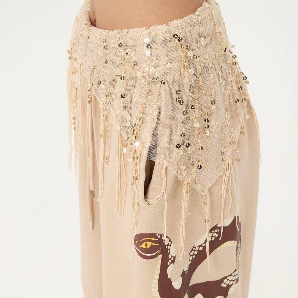 

Набедренный шарф с кисточками и пайетками: Аксессуар для танцев Douyin с треугольным дизайном для джаза и уличных танцев Default абрикосовый