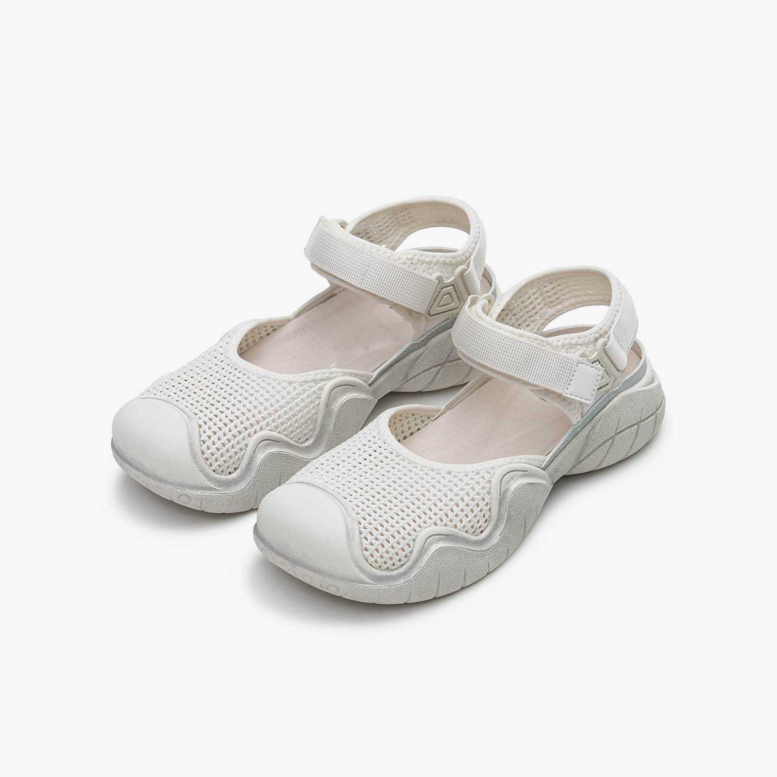 

Уродливые милые римские сандалии с большой головой женские 2025 новые удобные и легкие универсальные повседневные спортивные туфли на липучках 35 бежевый