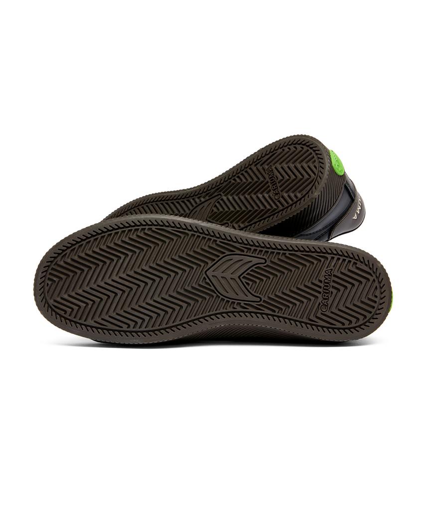 Cariuma Salvas Teak Black Leather Ivory Logo