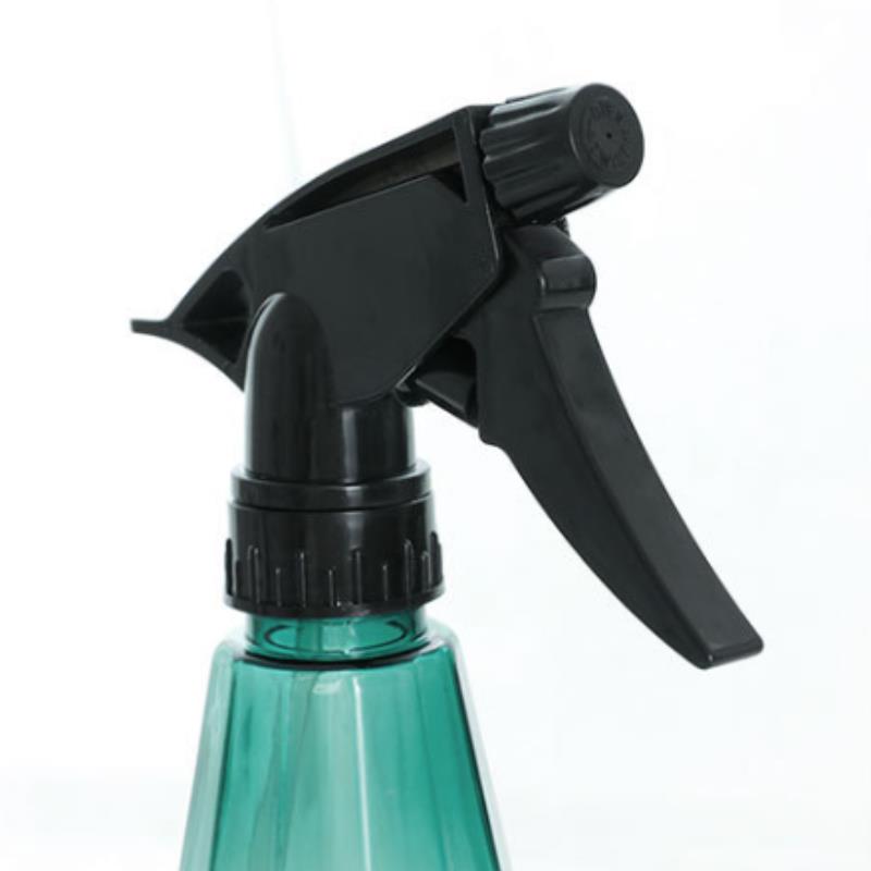 1PC Professional Hand-press Plastic Spray Bottle for Plants and Disinfection - Convenient Watering Can for Gardening