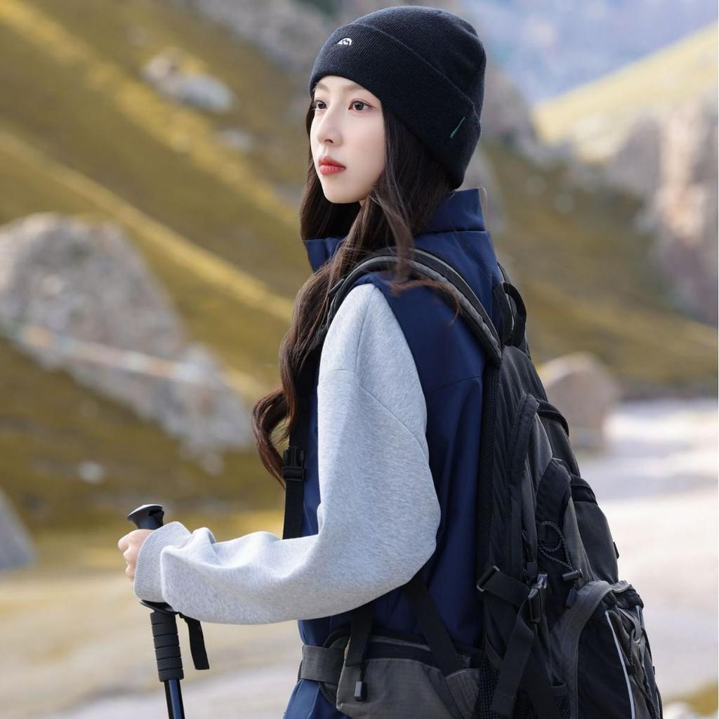 Women's Knitted Beanie Hat: Autumn/Winter, Korean Style, Ear Protection, Windproof, Outdoor Mountaineering Fashion.
