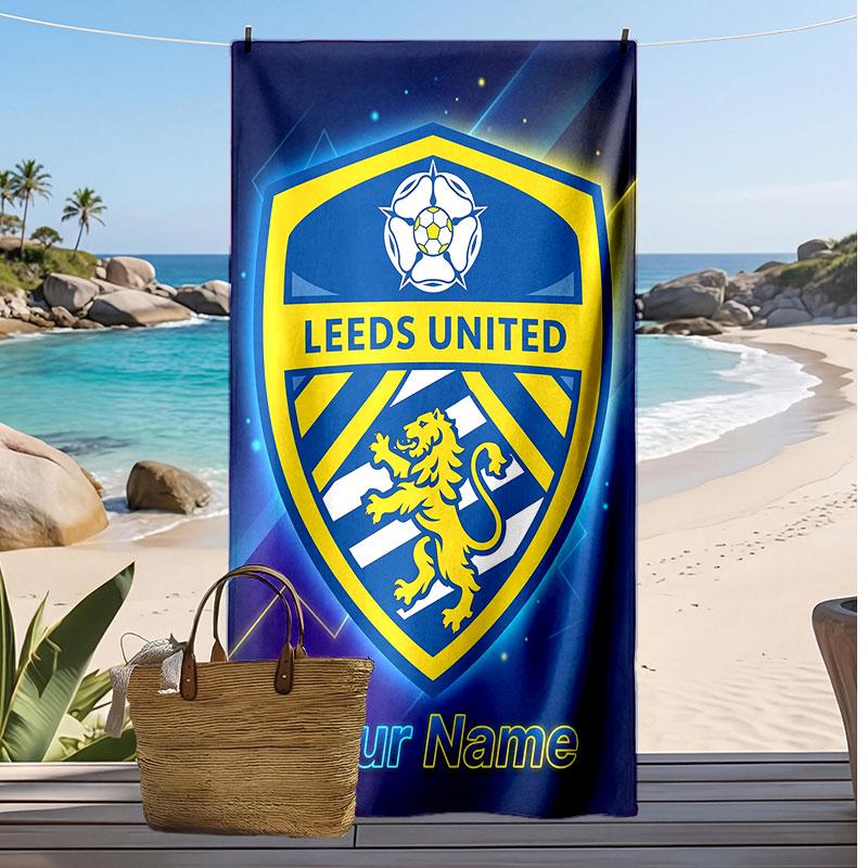 Leeds United Gepersonaliseerde Bedrukte Strandlaken Voetbal Logo Steun Aangepaste Naam Tekst Absorberende Handdoek Voor Sport Reizen Speciaal Cadeau
