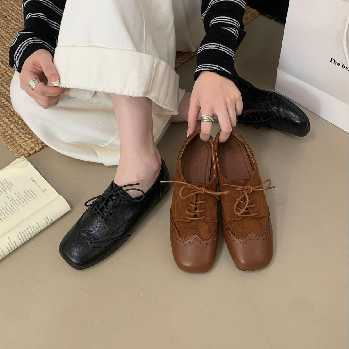 

2025 new carved lace-up flat bottom deep mouth small leather shoes, pregnant women Doudou women s commuting shoes 39 коричневый