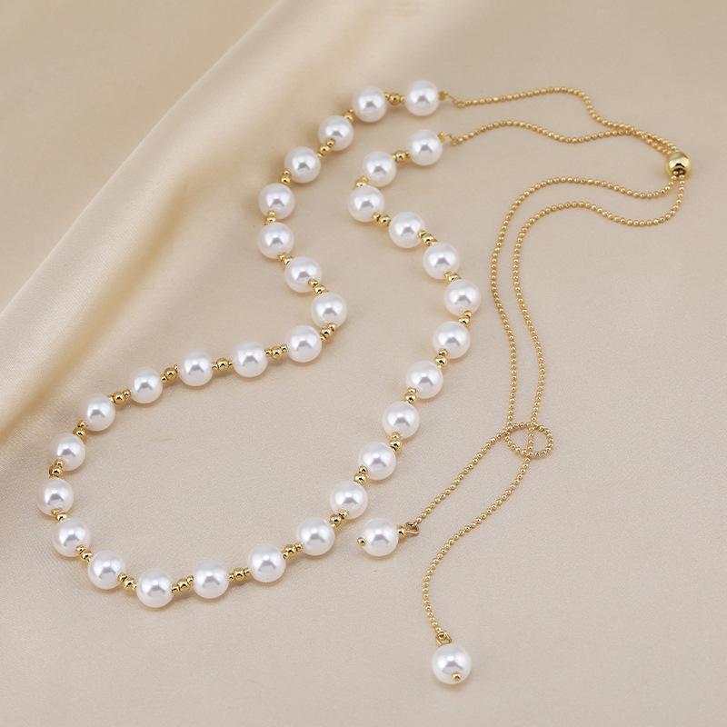 

Pearl Classic Baroque Necklace For Women Vintage Style With Geometric Elements Perfect For Occasion Any