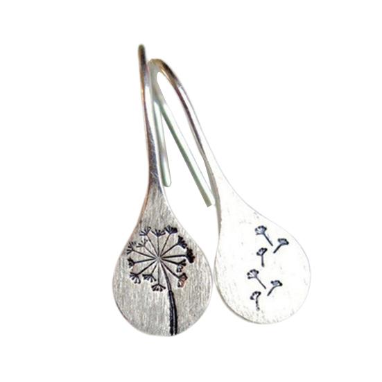 

Retro Simple Dandelion Silver-plated Ladies Fashion Earrings Jewelry Accessory серебряный