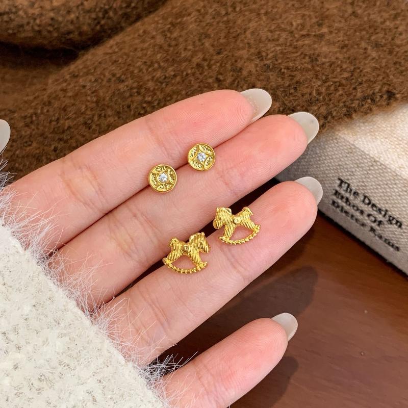 Creative Unique Cartoon Animal Colt Horse Earrings For Women Girl Cute Animal Little Horse Ear Stud Jewelry New Year Gift