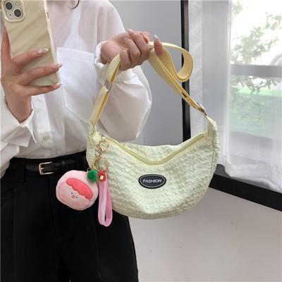 Nova bolsa de ombro fofa versátil bolsa dumpling pequena fresca bolsa mensageiro bolsa cor doce nicho bolsa feminina