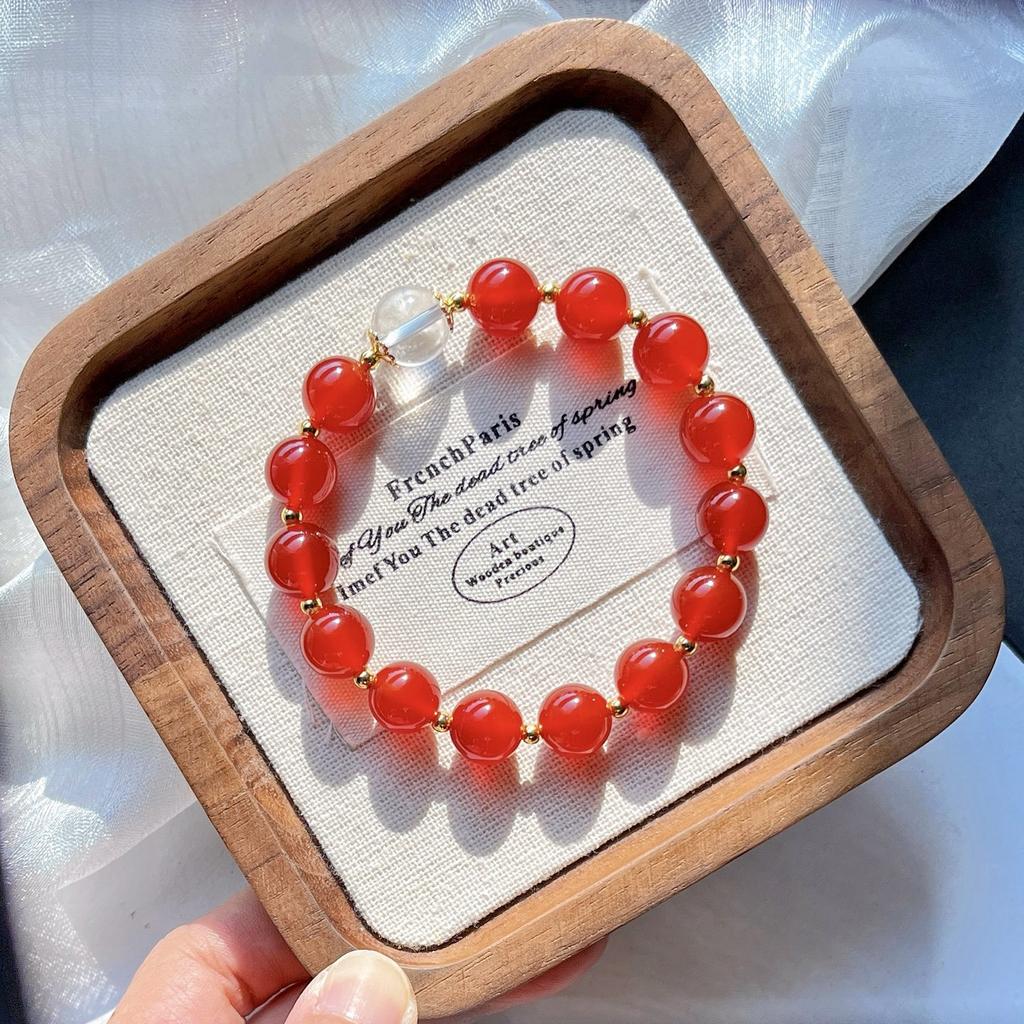 10Mm Natural High Quality Pigeon Blood Red Chalcedony White Crystal Design Bracelet Bracelet