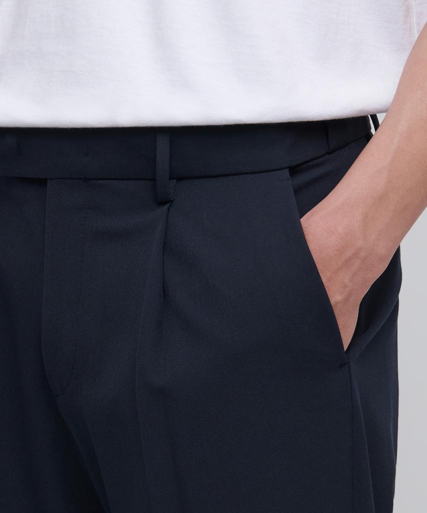 Musinsa Standard Carrot Hidden Banding Crop Slacks [Navy]