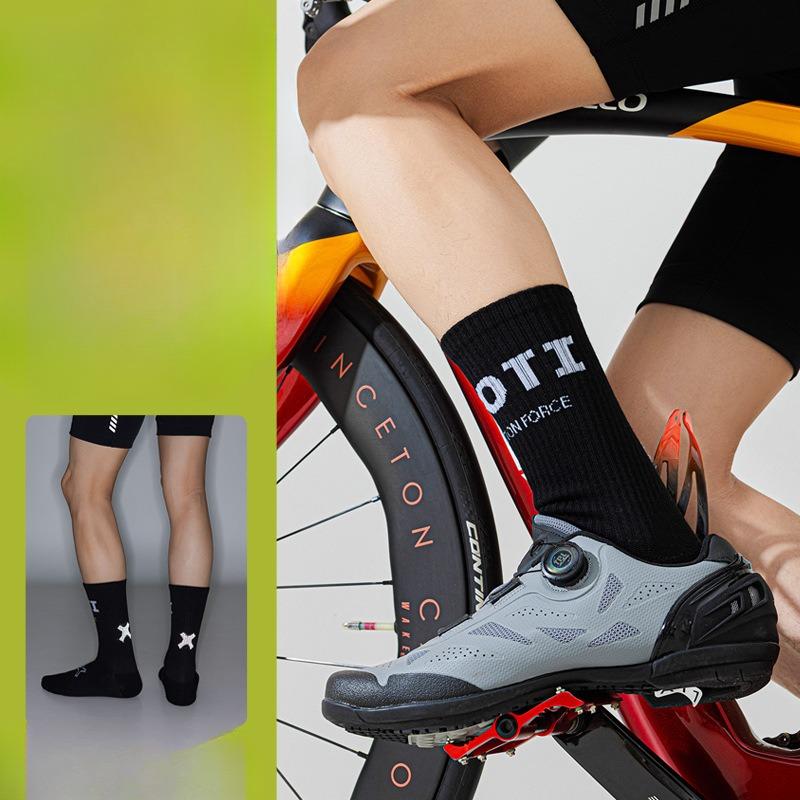 Cycling Socks, Men's Bicycle Reflective Socks, Mountain Climbing Sports Running Mountain Biking Long Socks, Breathable for Spring and Summer