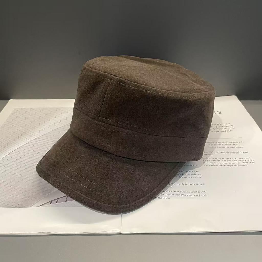 2025 New Retro Suede Flat Top Hat Women's Fashion Versatile Cap Casual Face Small High Quality Equestrian