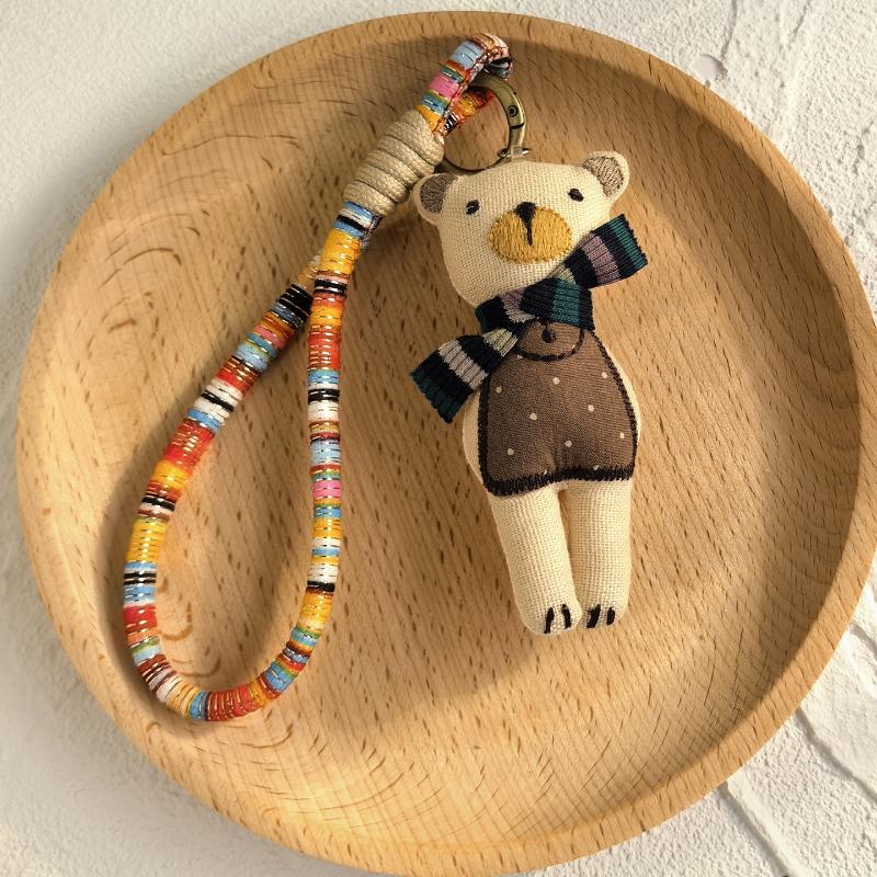 

Handmade Adorable Cartoon Animal Keychain Fashion Fabric Pendant for Backpack Decoration Handcrafted Key Ring