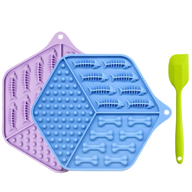 Silicone Square Shape Dog Slow Feeder Lick Mat with Suction Cup for Anxiety Relief and Calming Bathing Pets Bowls
