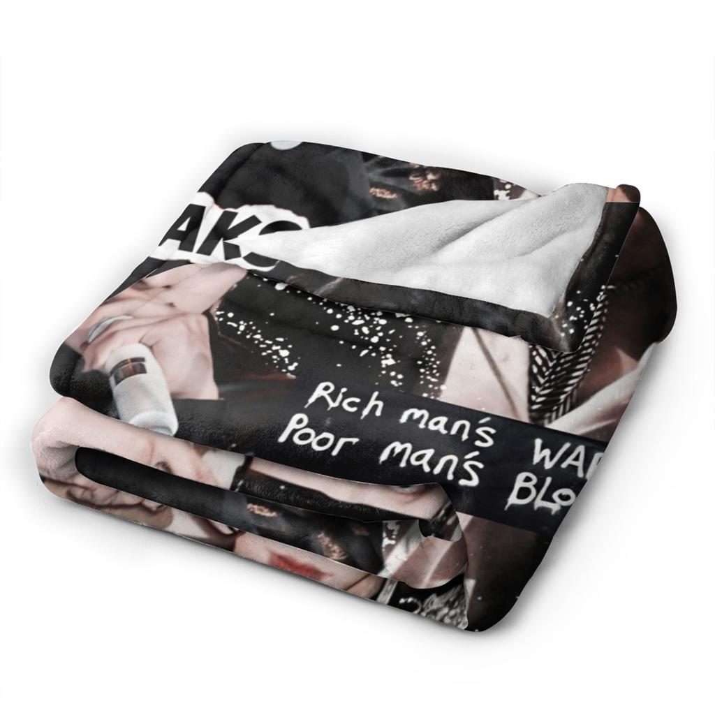Cute Ateez Band Flannel Blanket Warm Soft Throw Blanket for Home Decor Decorative Aesthetic Bedspread Sofa Bed Cover