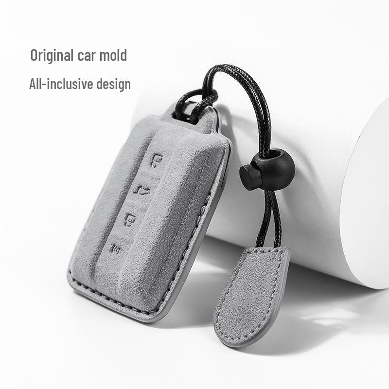 

Чехол для ключей из натуральной кожи Tank 300/500 с замшевым брелоком и пряжкой OPP Plastic Bag