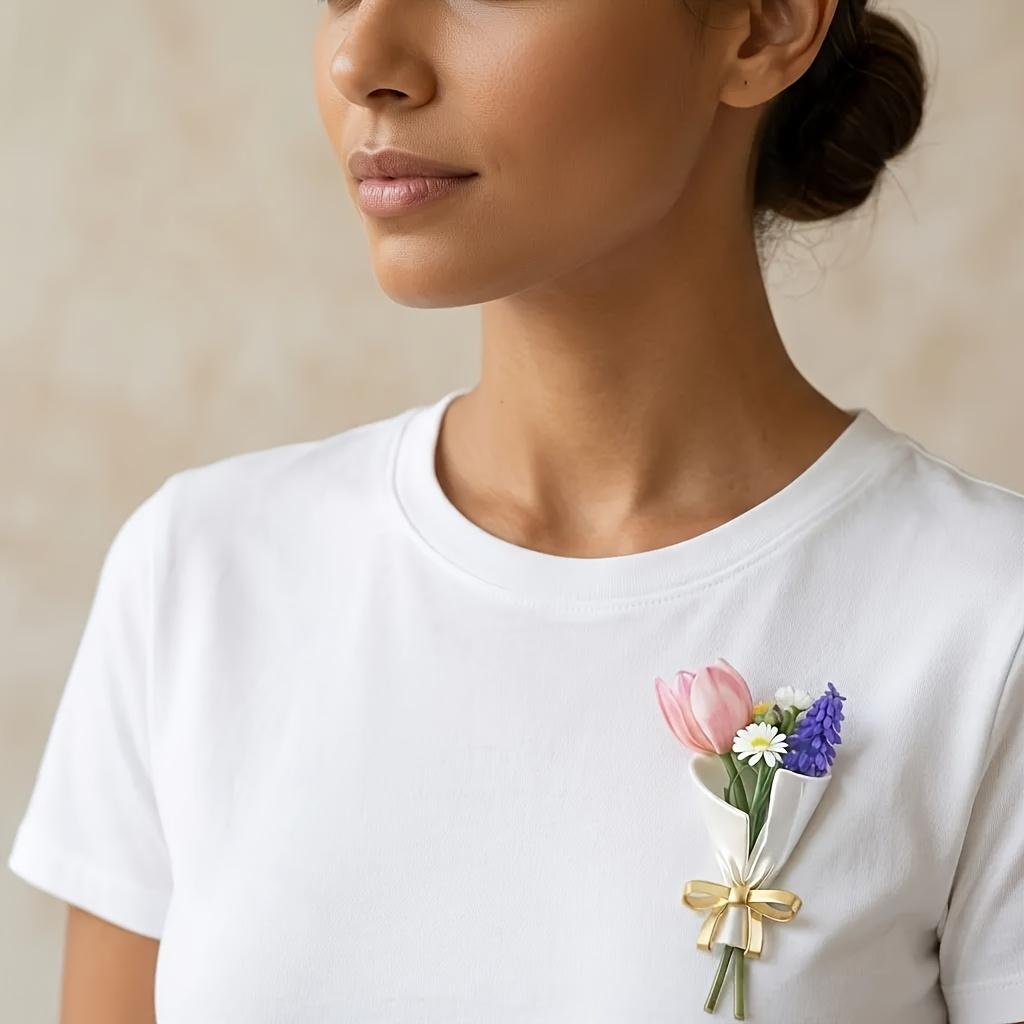 1 Unique Floral Brooch: Floral Arrangement/Vase Brooch золотой