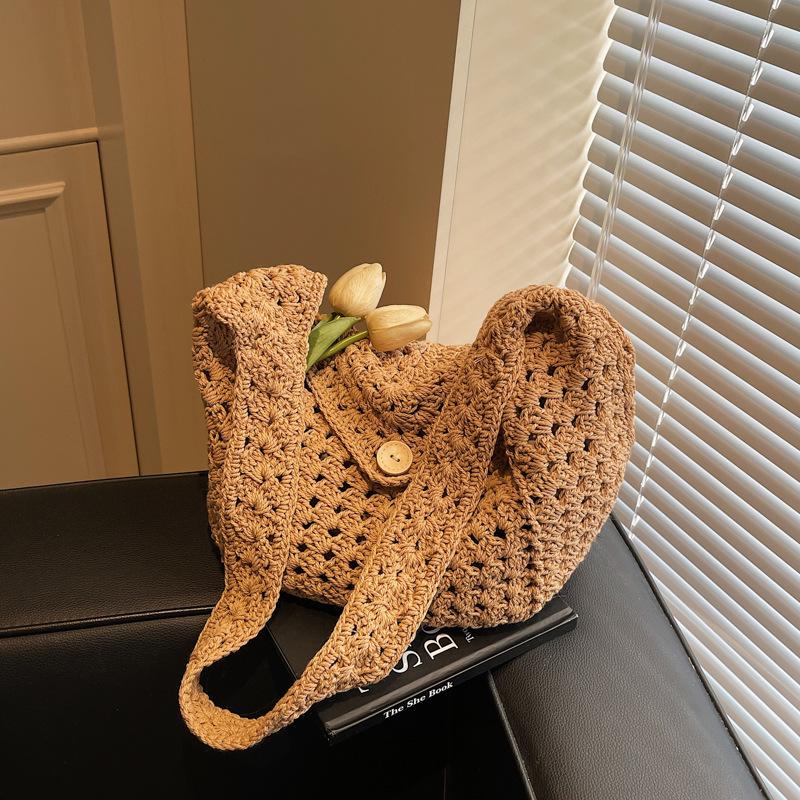 Lazy Wind Knitted Hollow Woven Bag Niche Design Seaside Vacation Leisure Dumplings Shoulder Bag Messenger Bag
