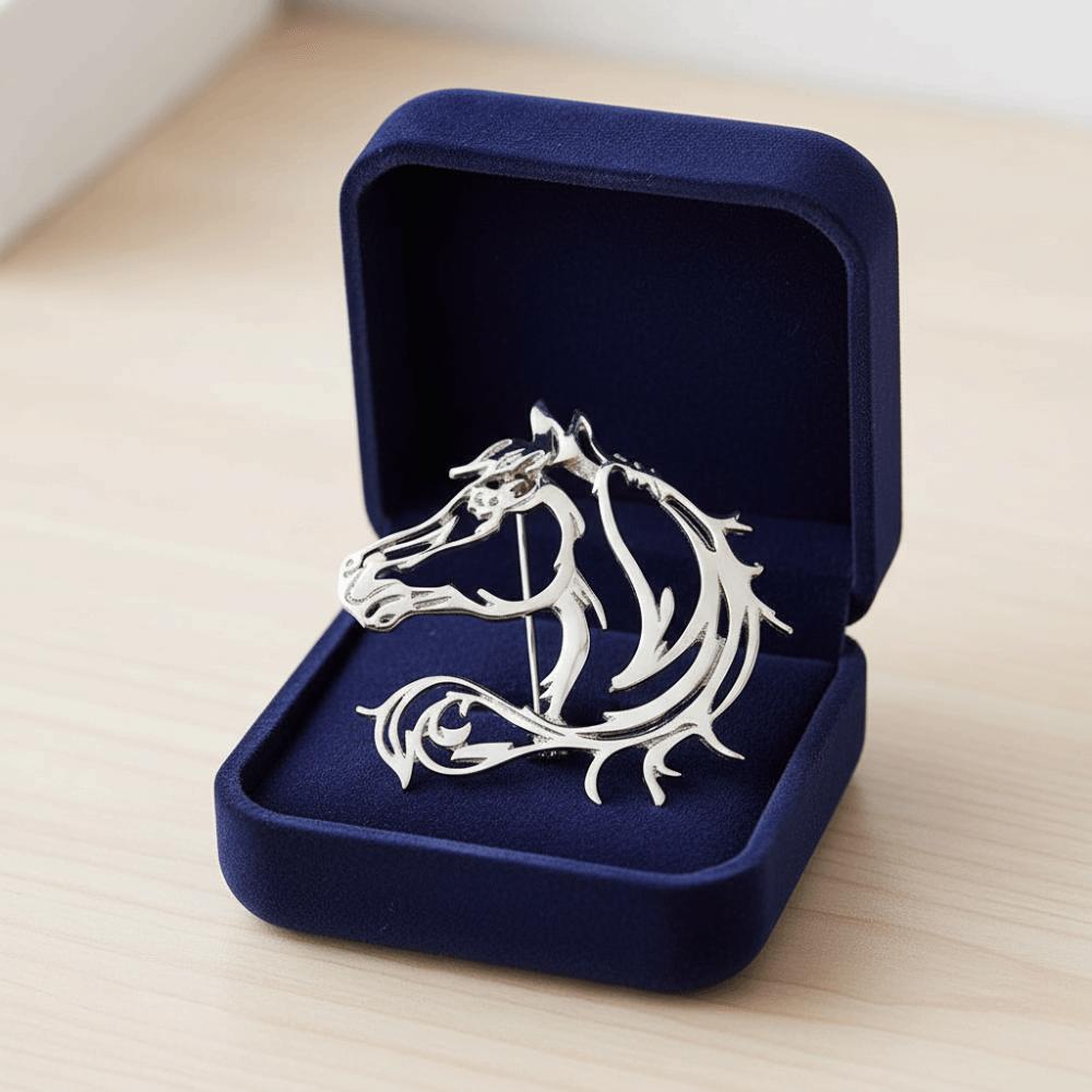 Simple Hollow Horse Brooch Zinc Zinc Alloy New Year Chest Flower Zodiac Horse Pin  Gift
