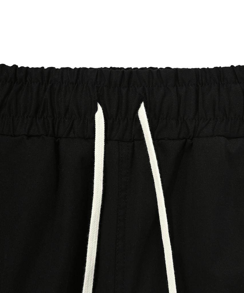 Opeunyadeu(Owai) Eight Cargo Pockets Pants-Black