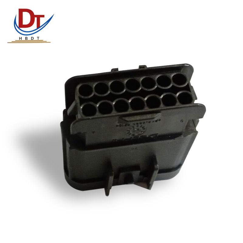 15326861 Automotive Wiring Harness Sheath with DLF7141-1.5-11 Connector and Domestic Plastic Plug-in Shell