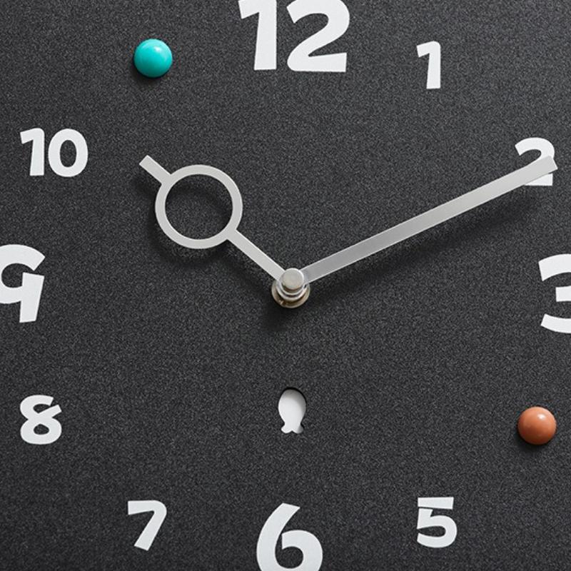 Modern Animal Pendulum Clock Art Creative Cartoon Wall Clock Elegant Stylish Watch House Home Bedroom Decoration Accessories