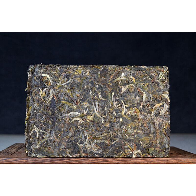 Yunnan Pu'er Tea Raw Tea Brick Ancient Tree Tea 250g Brick Tea Icelandic Pu'er