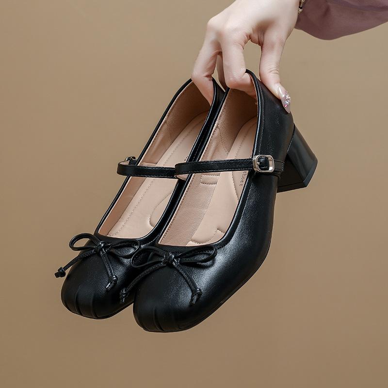 French Evening Breeze Single Shoes Women's 2025 Spring and Autumn New Black Soft Leather Skirt Mary Jane Women's Shoes Shallow Mouth Ballet Shoes