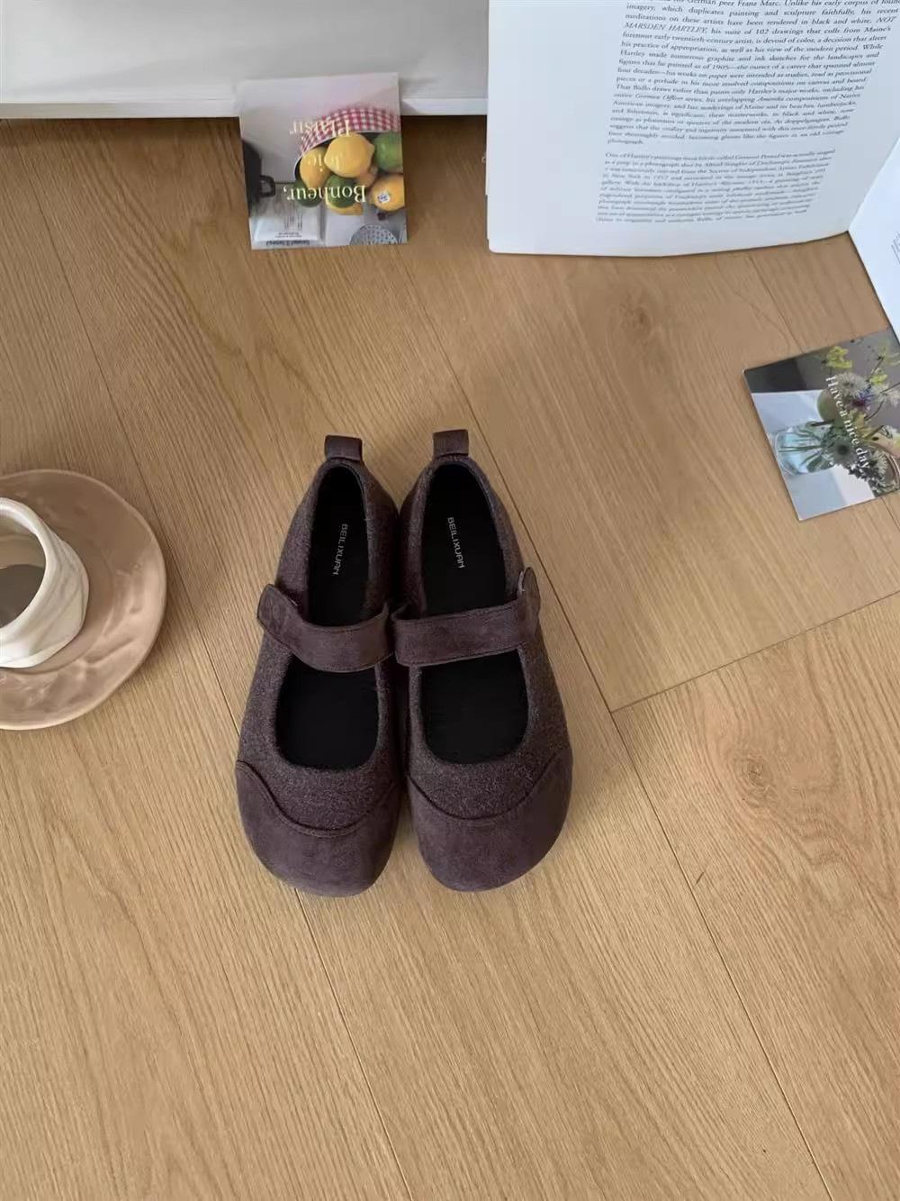 

Xiaoxiangfeng туфли Мэри Джейн на плоской подошве из войлока женские туфли-лодочки 2025 весна-осень из мягкой кожи на липучке туфли-доду балетки 40 темно-коричневого