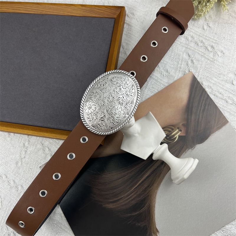 Retro Modern Womens Belt Beautifully Designed Wide Style For Casual Denim Looks