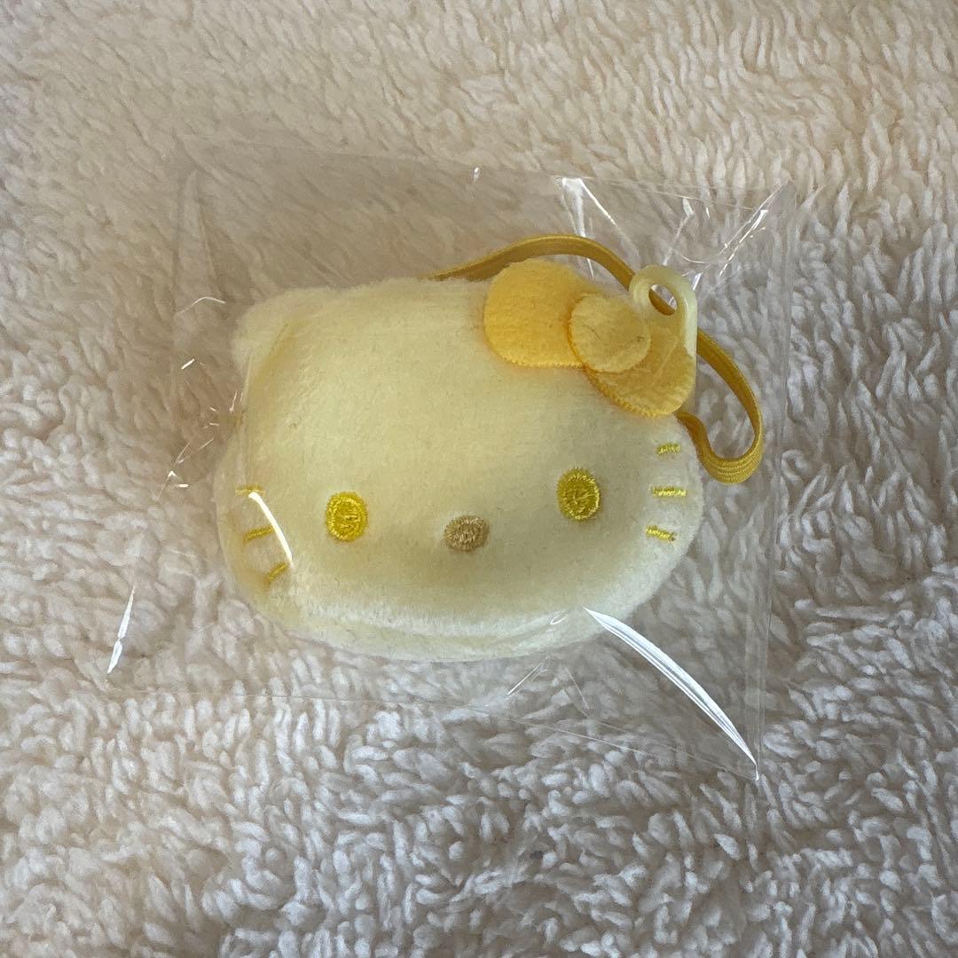 Sanrio Hello Kitty Plush Pochette Yellow