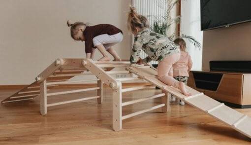 Fipitri home playground