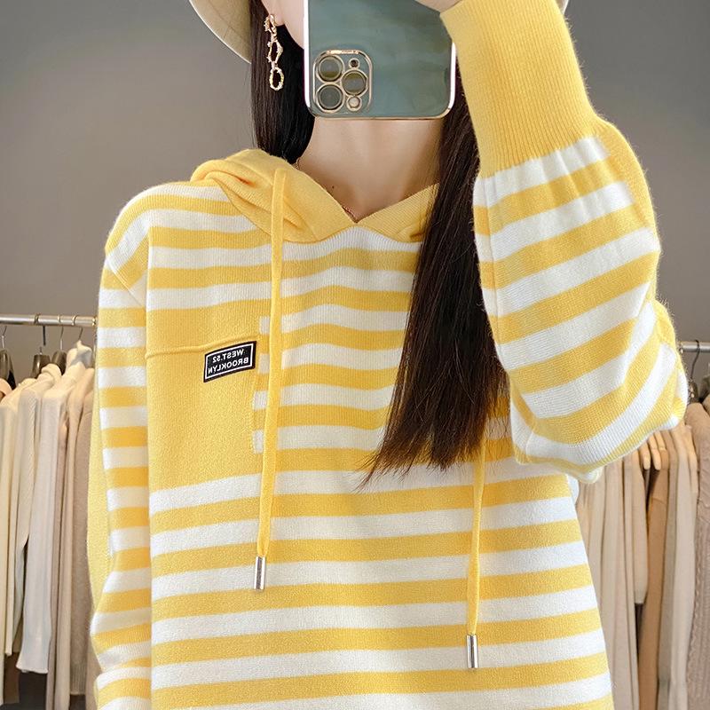 2026 Spring Women's Striped Knit Hoodie Jacket - Plush, Thick, and Loose-Fit