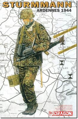PLATZ Dragon WW2 German Waffen SS Machine Ardennes 1944 Plastic Model DR1604 1/16 Gunner, (Man)