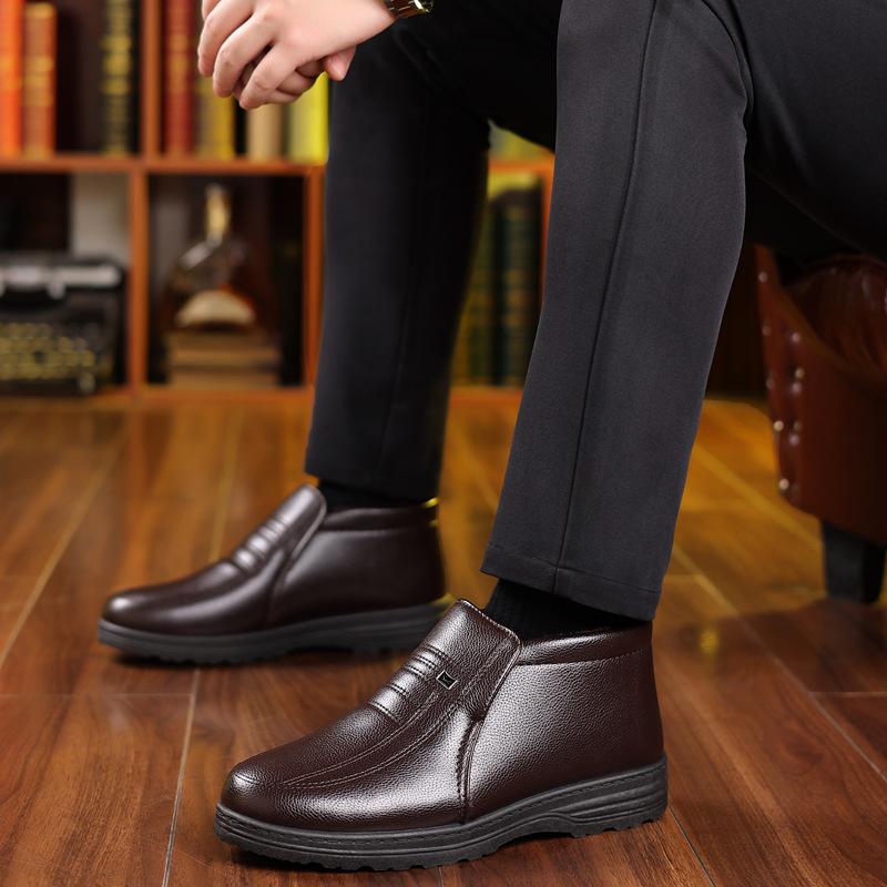 Plus Velvet Thickened Men's Winter Soft Leather Middle-aged Cotton Shoes Men's Pedal Warm Leather Shoes