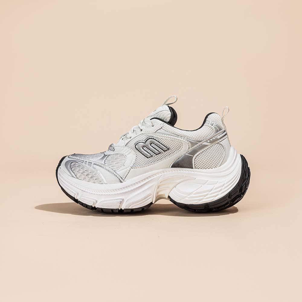 

Paris 10XL 10th generation dad shoes women s versatile breathable thick sole height increase 2025 new sports couple shoes high version 35