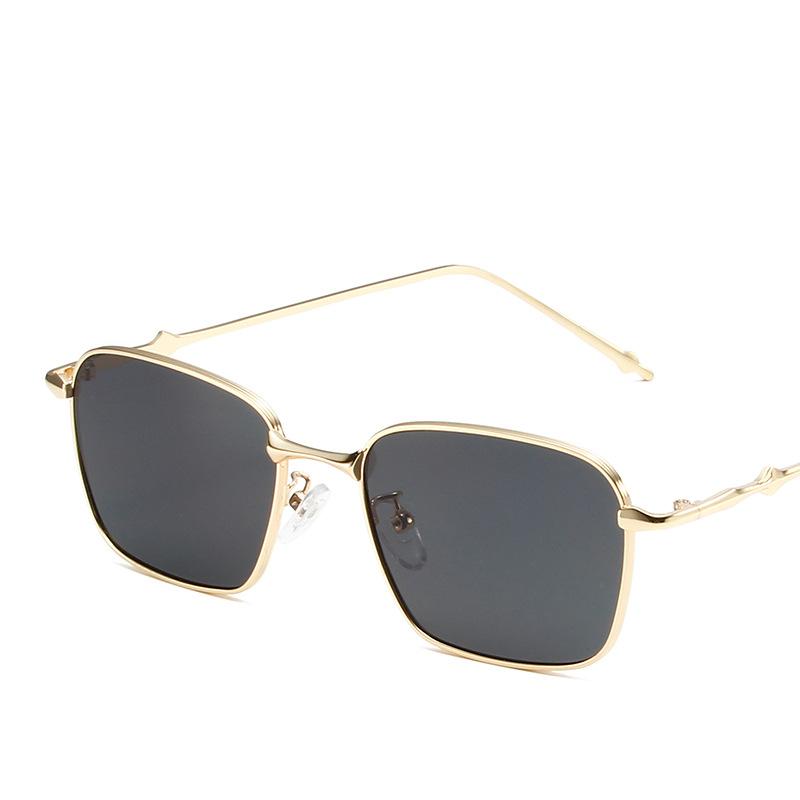 

Женские солнцезащитные очки с защитой от солнца, защита от ультрафиолета, модные индивидуальные ретро-искусственные очки для вождения на пригородных поездках, пляжные квадратные металлические очки