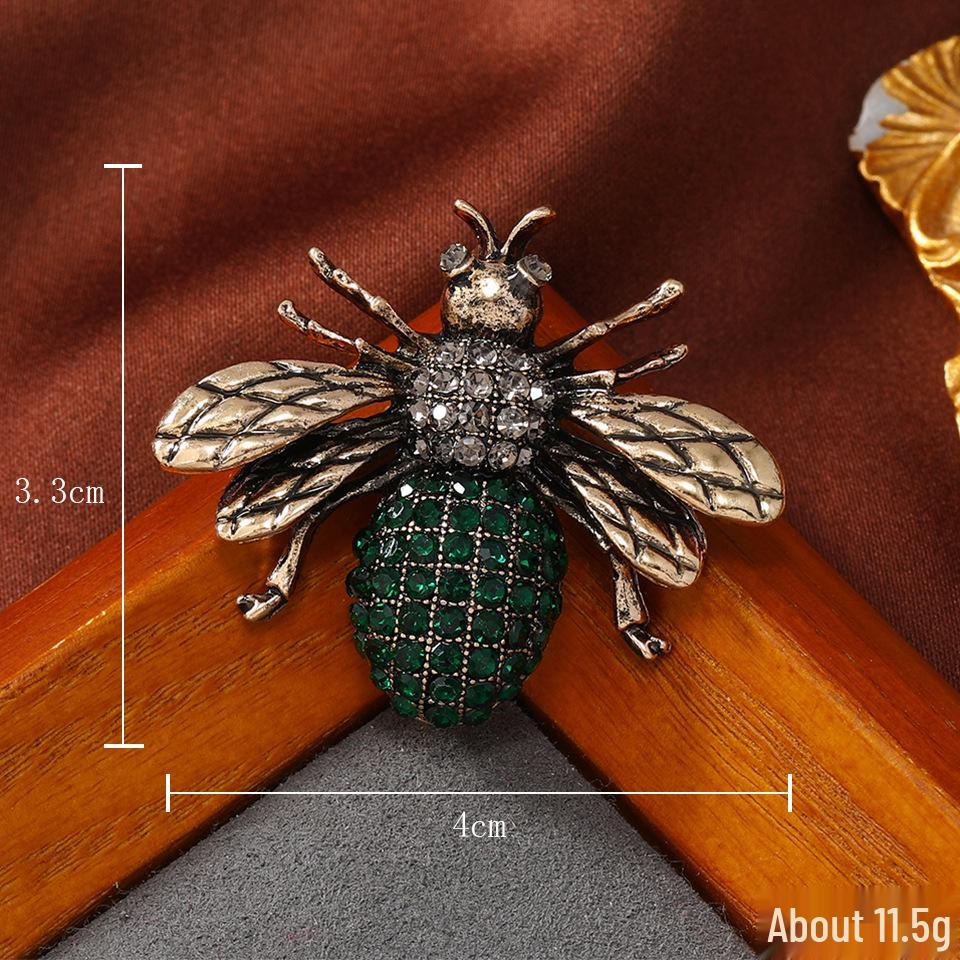 

Елегантна брошка-вінок з квіток баухінії - Ретро, інкрустована діамантами, вишуканий аксесуар