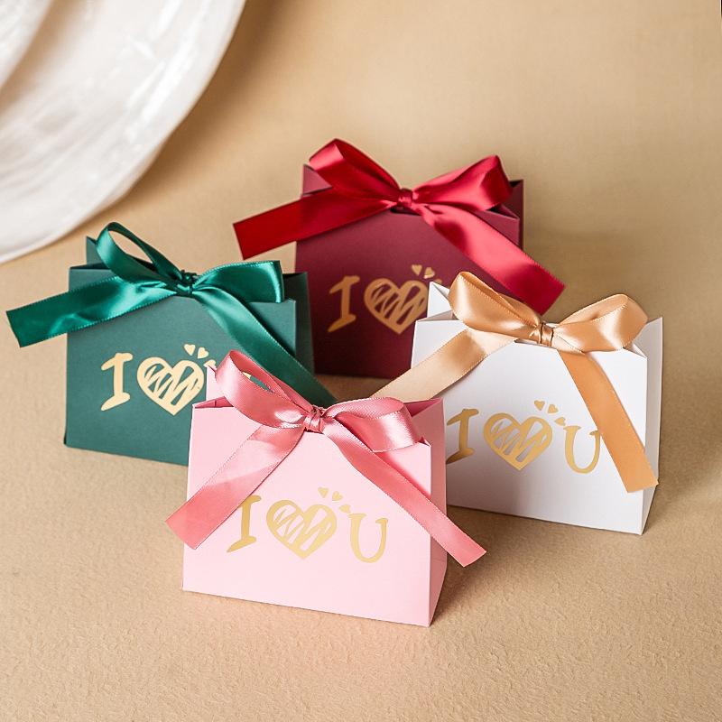 10Pcs Chocolates Gift Packaging Box Suitable For Wedding Candies And Valentine'S Day Love Wings Gold Foil Gift Box With Ribbon