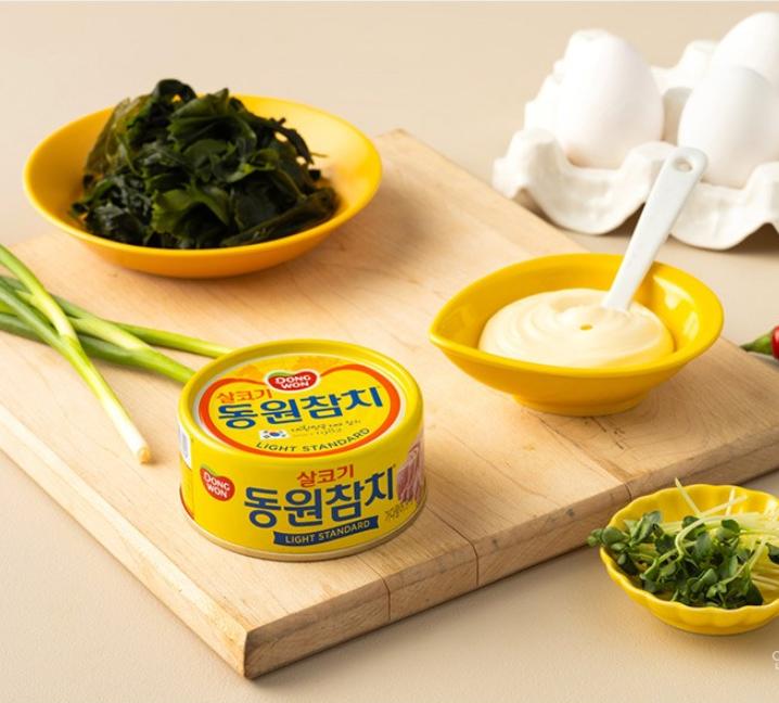 Dongwon Thunfisch Light Standard Koreanischer Dosen-Thunfisch 135g x 4 Packungen