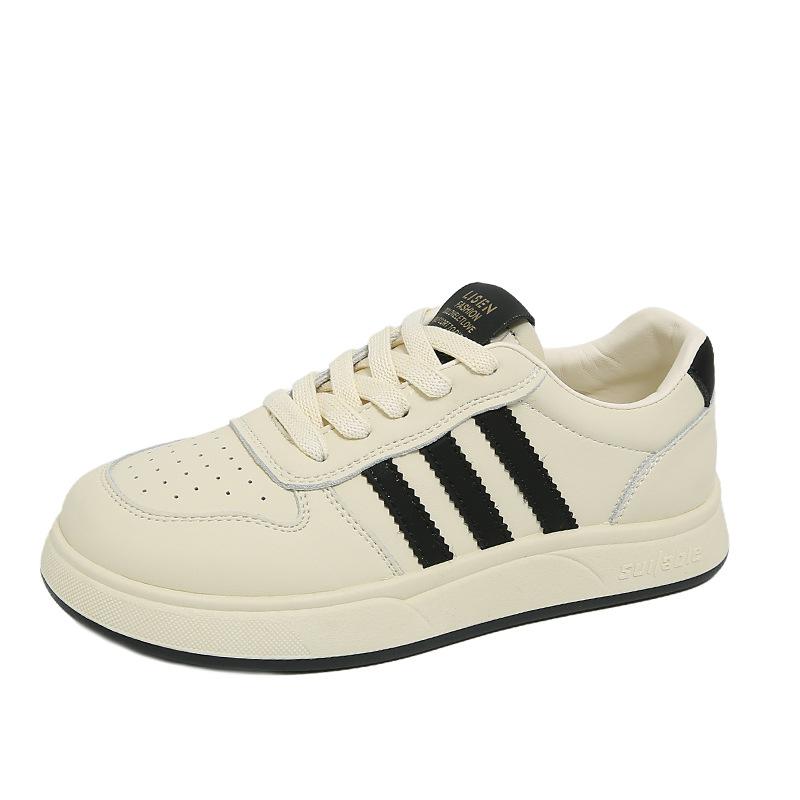 Little white shoes women's 2025 new board shoes popular shoes spring and autumn women's sports and leisure versatile student flat women's shoes