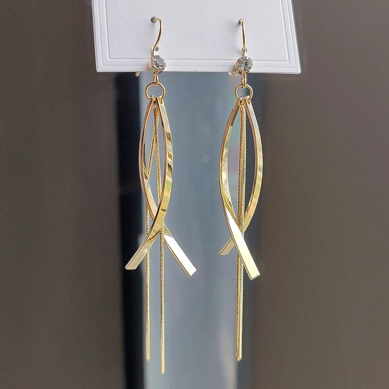 

Super Fairy Sequined Ear Hooks Moving Earrings Trendy Face Thin Long Temperament Fringed Earrings Female
