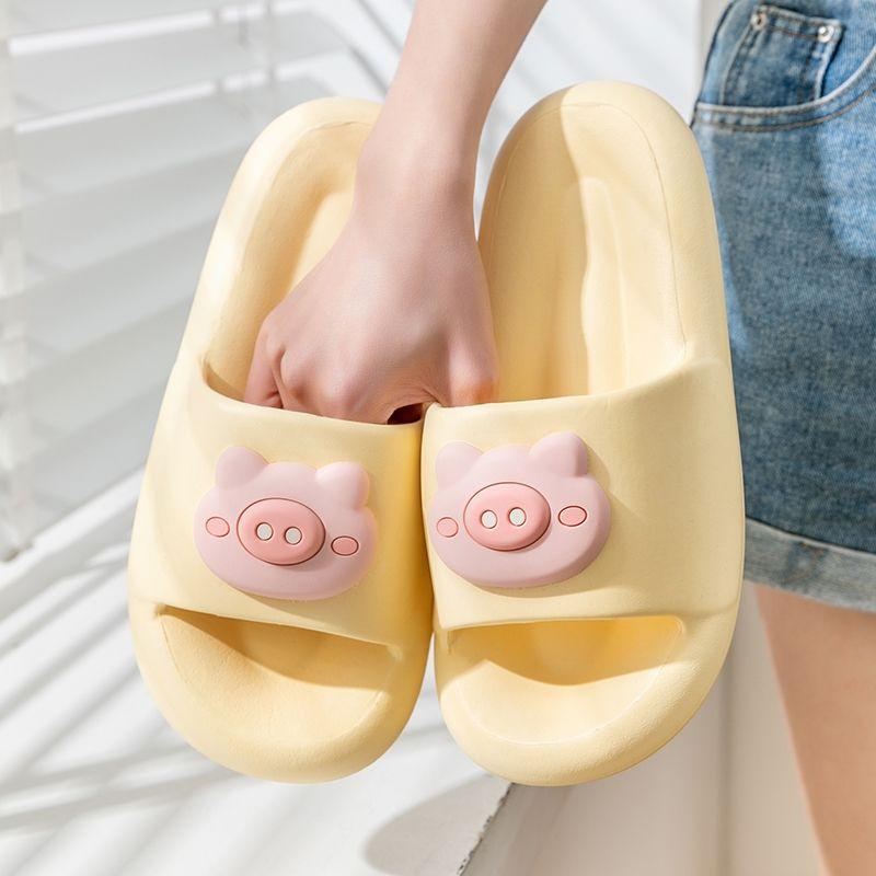 Slippers Female Super Soft Pig Head Pattern Sandals Summer Home Anti-slip Thick Bottom Bathroom Couple Bottom Slippers