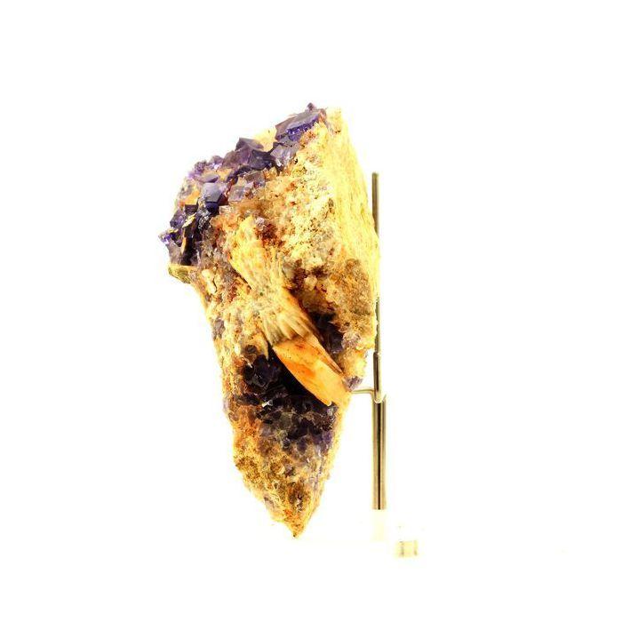 Pierres et Minéraux. Fluorite + Quartz + Baryte. 985.0 ct. La Cabaña, Berbes, Espagne.