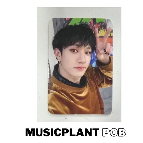 

Stray Kids 5-зірковий веб-сайт Переваги Фотокартки