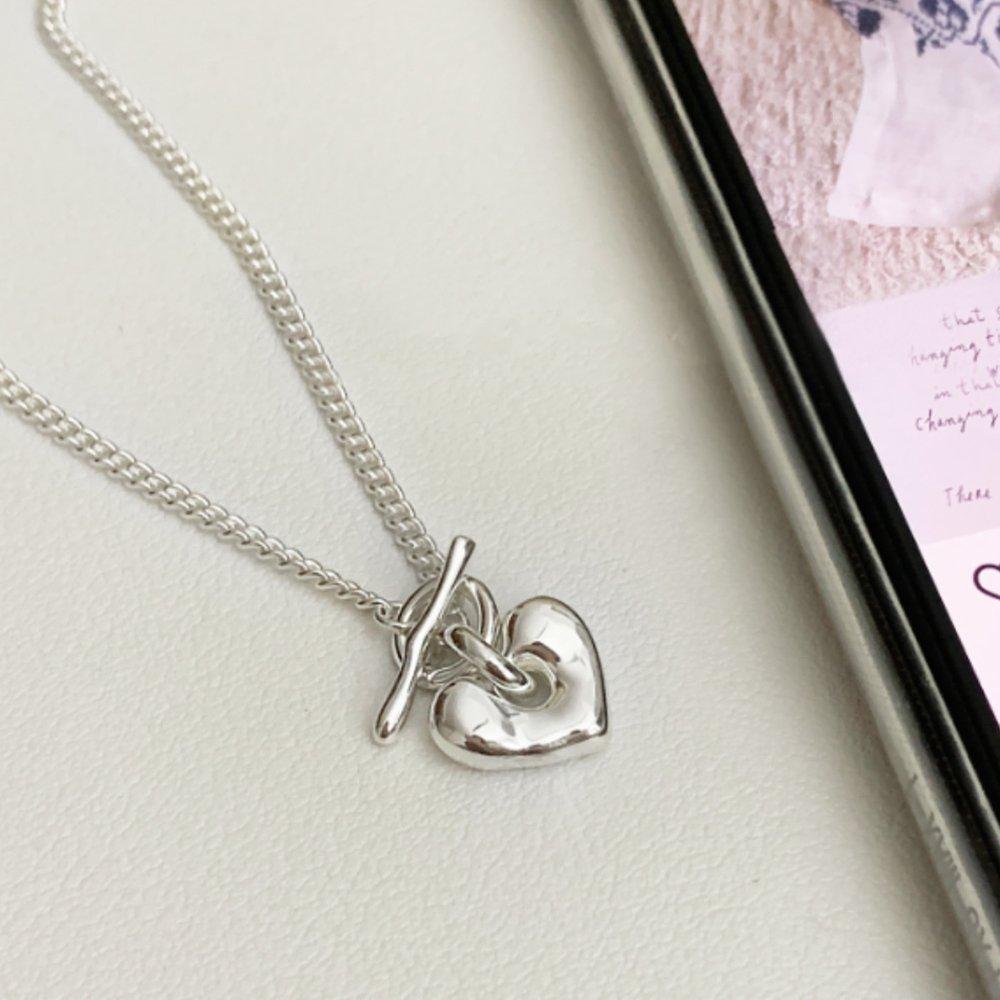 Djärvt Hjärta Toggle Bar Silverhalsband