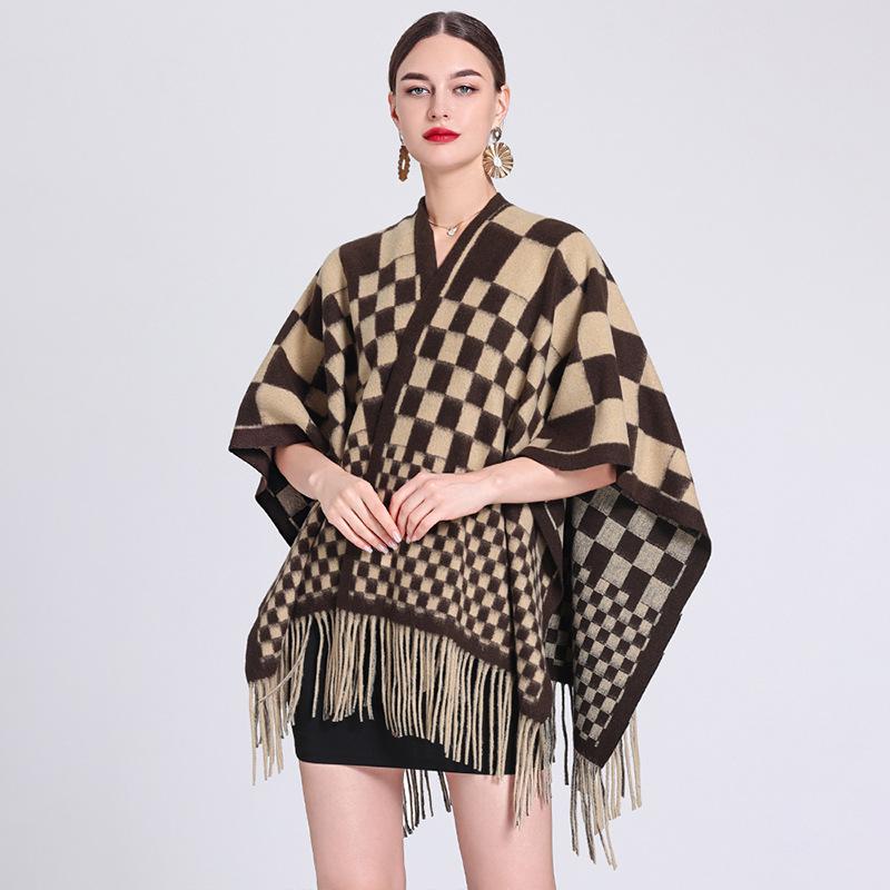1Pieces Winter Women Poncho Warm Shawl Double Sided Designer Thickening Blanket Luxury Scarf Mountaineering Scarf