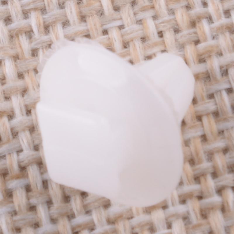 100pcs/Set Car Door Panel Moulding Clip Retainer with Sealers 94848834 6295520020 Fit for GM Pontiac Vibe Toyota Pick-Up Truck